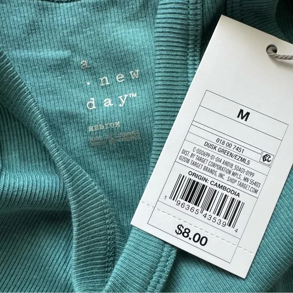 A New Day tank top in dusk green. Size: Medium. NWT! - Picture 3 of 4
